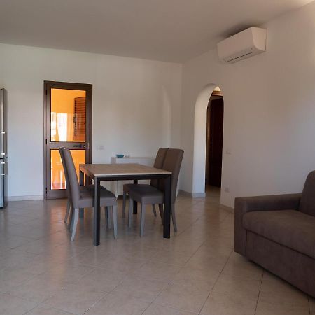 Casa Vacanza la Suaredda San Teodoro  Exterior foto