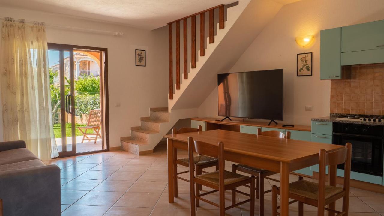 Casa Vacanza la Suaredda San Teodoro  Exterior foto