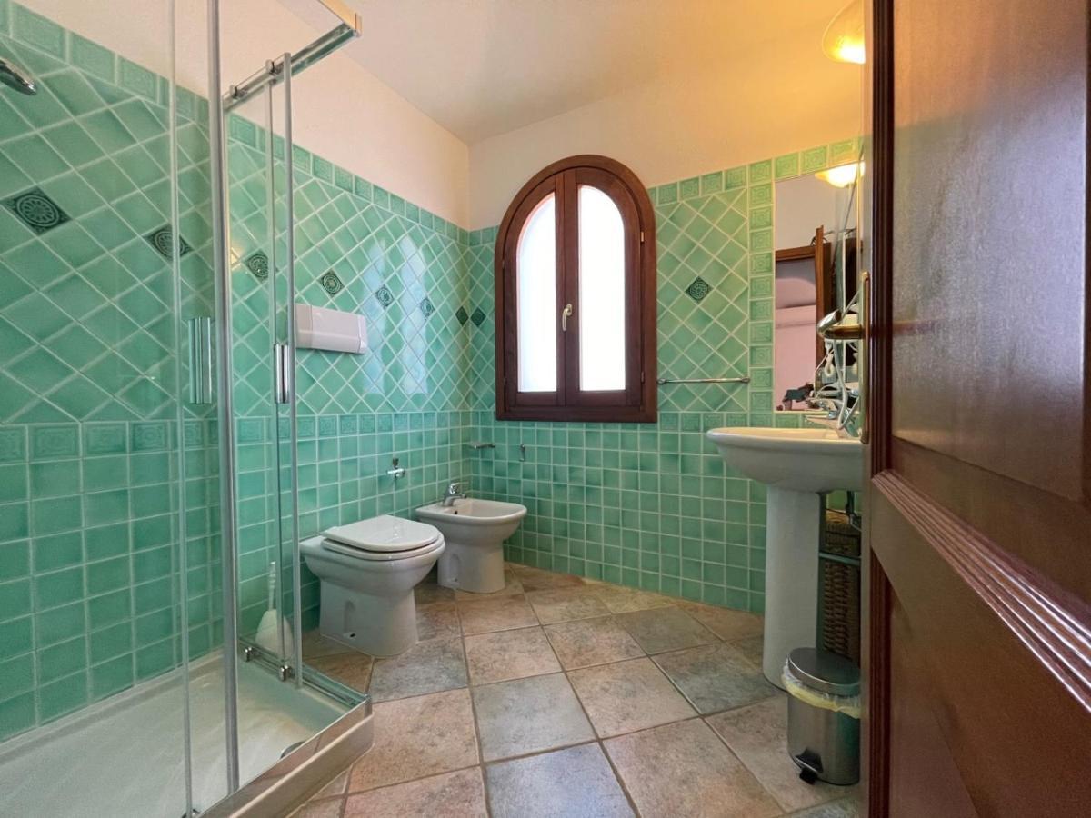 Casa Vacanza la Suaredda San Teodoro  Exterior foto